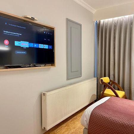 New Park Hotell Srīnagar Exteriör bild